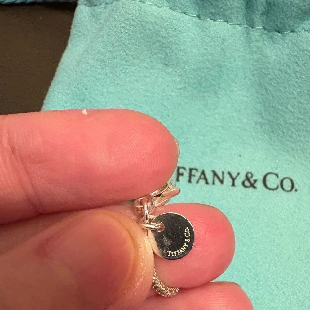 Tiffany & Co. Initial Letter 'C’ Necklace - Picture 6 of 6